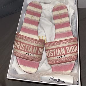 Dior slides size 38 worn once